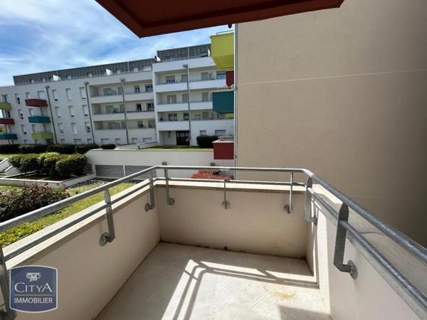 Appartement à louer 2 pièces 44.01m² Limoges (87100)