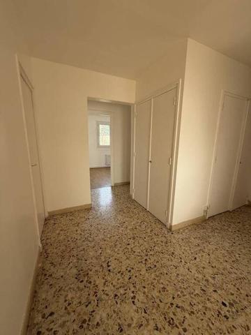 Résidence LES BOULEUX BAT B - F4 au 3ème étage d'un immeuble sécurisée