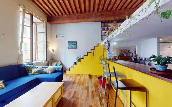 Appartement à vendre    2 pièces • 57,07 m2 Lyon 1