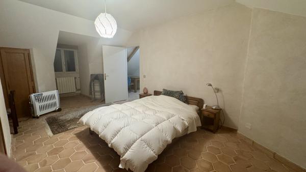 Avallon (89200) Propriété avec vue panoramique piscine couverte grand sejour et espace bien-être