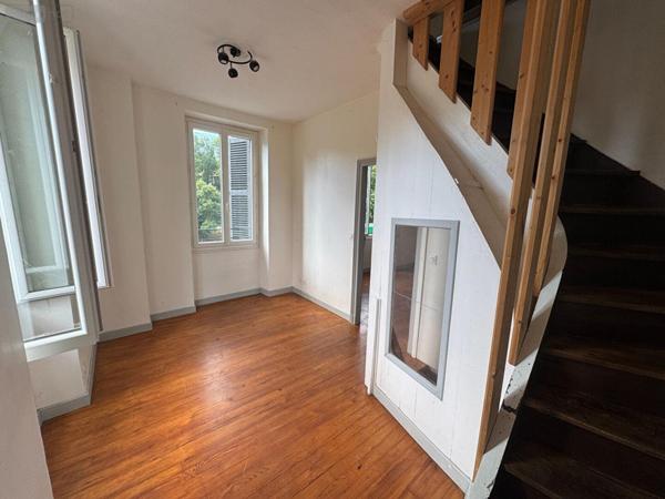 Maison à vendre à Bagnac-sur-Célé dans le Lot (46270), ref : MAIS95