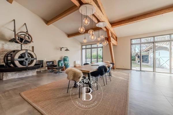 Mormoiron, Maison de village 8 Chambres -  435 m² à vendre