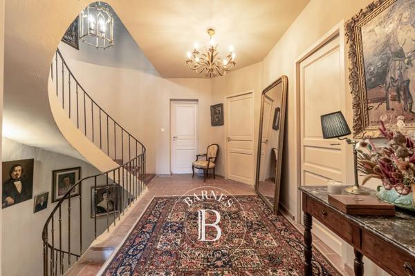 Mormoiron, Maison de village 8 Chambres -  435 m² à vendre