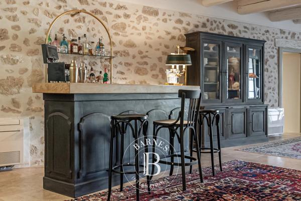 Mormoiron, Maison de village 8 Chambres -  435 m² à vendre