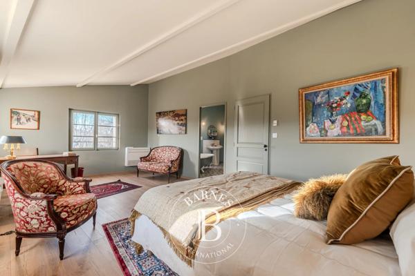 Mormoiron, Maison de village 8 Chambres -  435 m² à vendre