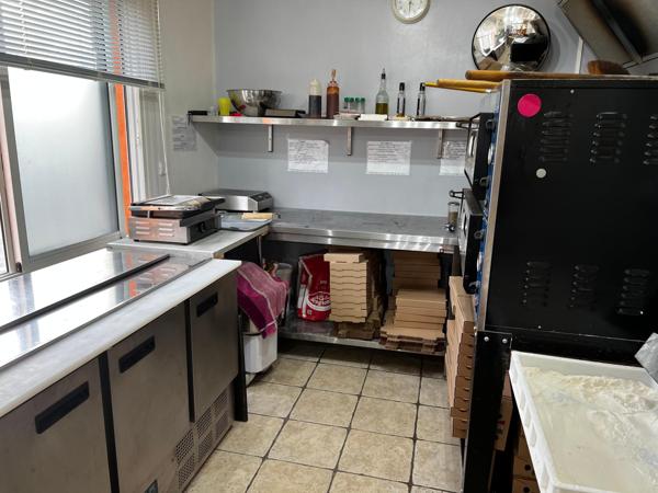 PIZZERIA EN CENTRE BOURG