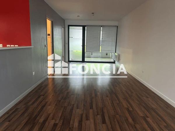 Location Appartement 2 pièces 60.8 m² - Lille 59000