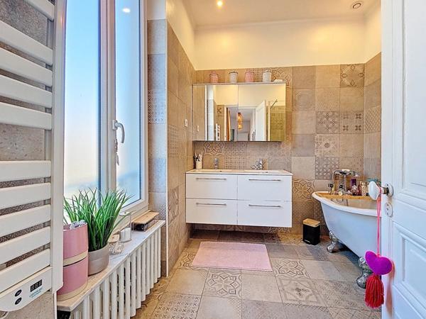 Vente Maison 5 pièces 108 m2 à Vallauris