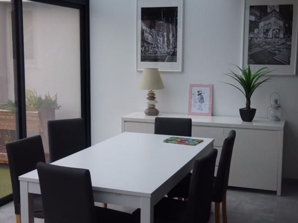 Maison Les Sables D Olonne 4 pièce(s) 100 m2 A LOUER A L ANNEE EN VIDE