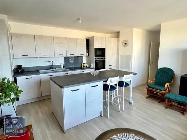 Appartement à louer 3 pièces 57.55m² Chambray-lès-Tours (37170)