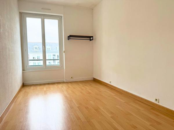 Exclusivité - Appartement T3 au dernier étage en plein coeur de Lorient , Lorient