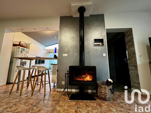 Maison traditionnelle 4 pièces de 93 m² à Royan (17200)