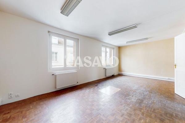 Vente Maison 10 pièces de 260m² - 27000 Évreux