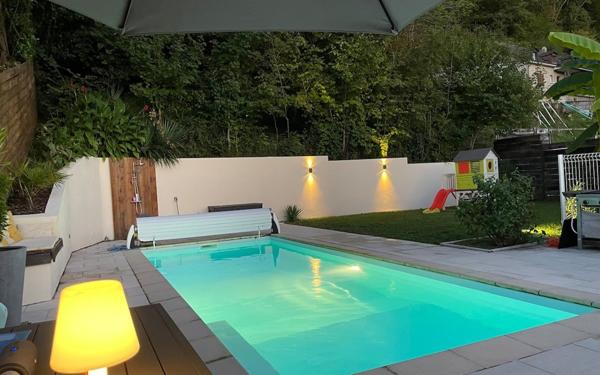 Maison à vendre    5 pièces •  Mazères-Lezons