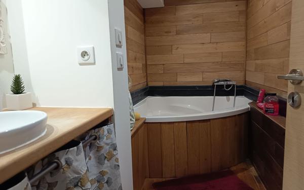 Maison à vendre    5 pièces •  Mazères-Lezons