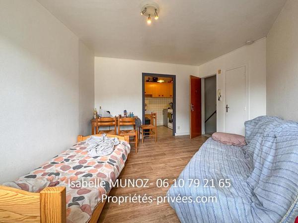 lot de 2 appartements F1 loué, F2 vide à Clermont Ferrand