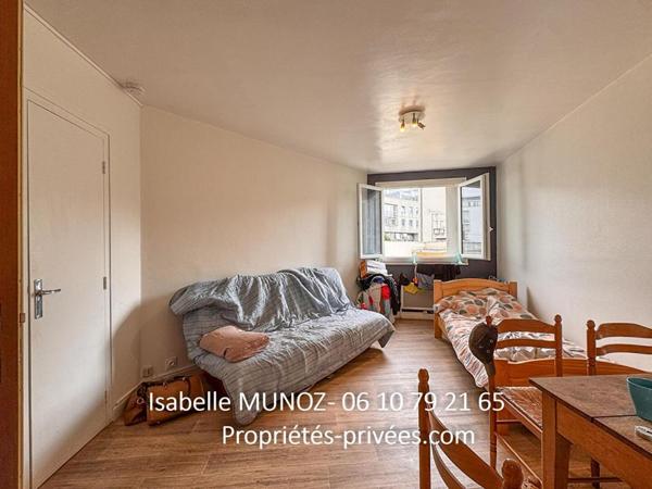 lot de 2 appartements F1 loué, F2 vide à Clermont Ferrand