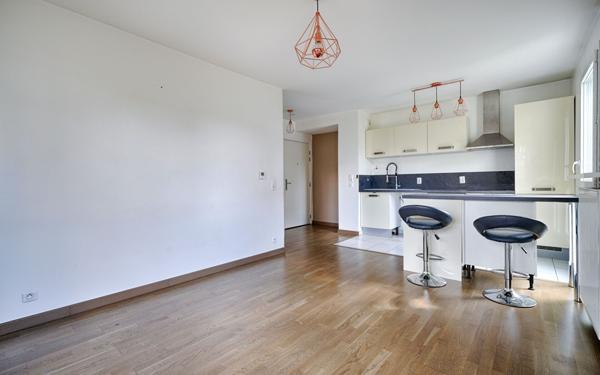 Appartement à louer    2 pièces •  Villeneuve-le-Roi