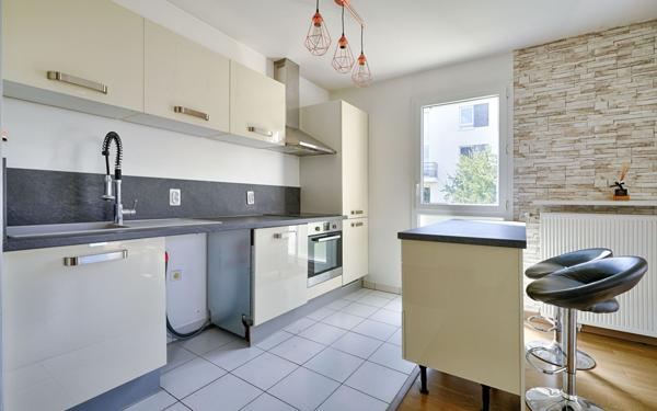 Appartement à louer    2 pièces •  Villeneuve-le-Roi