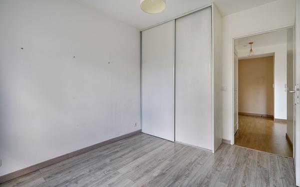 Appartement à louer    2 pièces •  Villeneuve-le-Roi