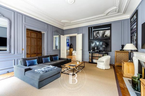 Paris 17ème, Appartement 3 Chambres -  161 m² à vendre