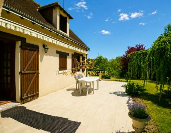 Maison familiale avec vus sur le jardin