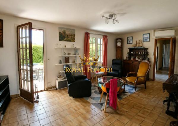 Maison familiale avec vus sur le jardin