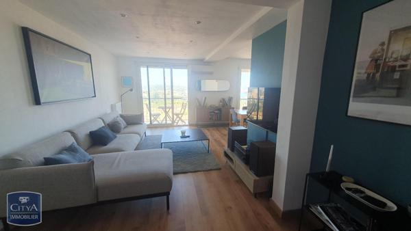 Appartement à louer 2 pièces 59.62m²