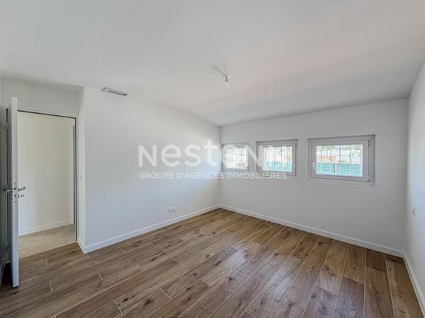 Gardanne centre ville-Maison 4 pièces d'une surface de 135 m2 avec une grande remise et jardin.