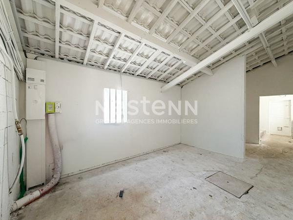 Gardanne centre ville-Maison 4 pièces d'une surface de 135 m2 avec une grande remise et jardin.