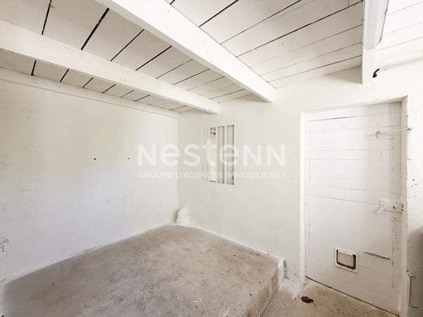 Gardanne centre ville-Maison 4 pièces d'une surface de 135 m2 avec une grande remise et jardin.