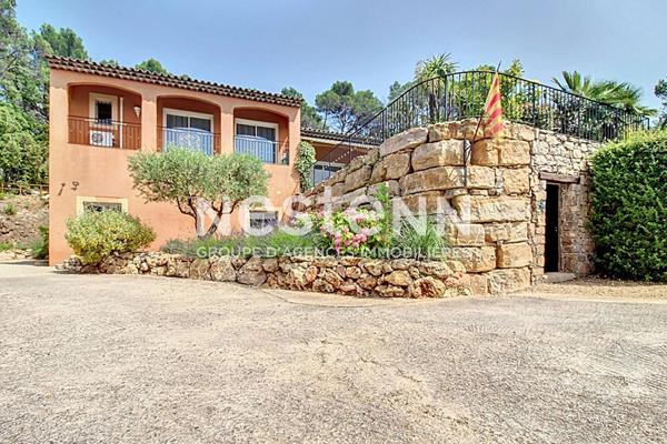 A VENDRE DRAGUIGNAN Maison 180 m² PISCINE GARAGE avec VUE