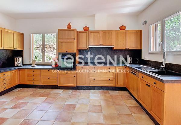 A VENDRE DRAGUIGNAN Maison 180 m² PISCINE GARAGE avec VUE