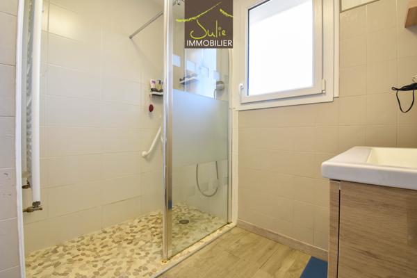 CERIZAY Proche centre - Jolie maison 3 ch. et 1 bureau - Jardin de 750 m²