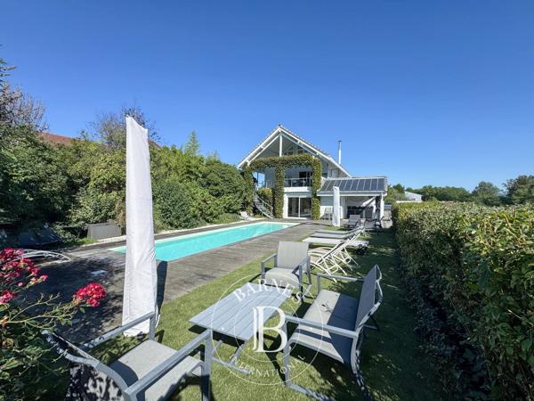 Tresserve, Maison 4 Chambres -  270 m² à vendre