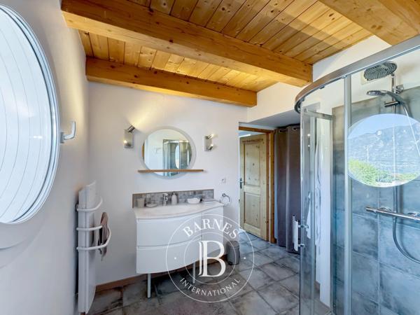 Tresserve, Maison 4 Chambres -  270 m² à vendre