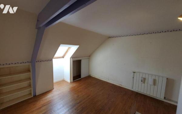 CARHAIX - MAISON 5 PIECES