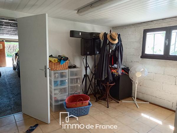 4 Km Cransac-les-Thermes- Maison Plain-pied avec piscine-