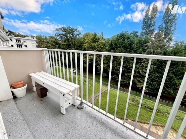 ZOLA - T3 AVEC STATIONNEMENT ET CAVE