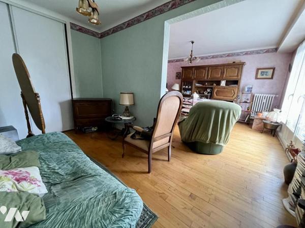 ZOLA - T3 AVEC STATIONNEMENT ET CAVE