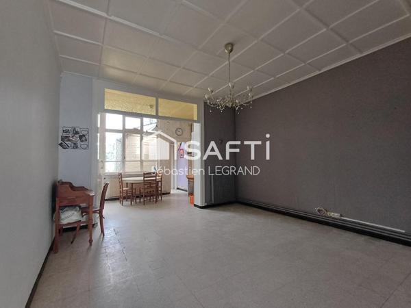 Maison de ville mitoyenne à rénover