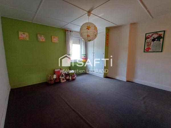 Maison de ville mitoyenne à rénover