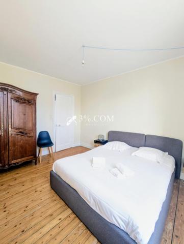 Maison 7 pièce(s) 4 chambre(s) 145 m²