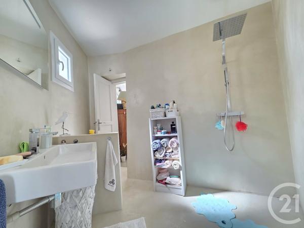 Appartement F2 à vendre  2 pièces - 53,94 m2 LE CASTELLET - 83