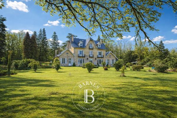 Bellac, Manoir 8 Chambres -  401 m² à vendre