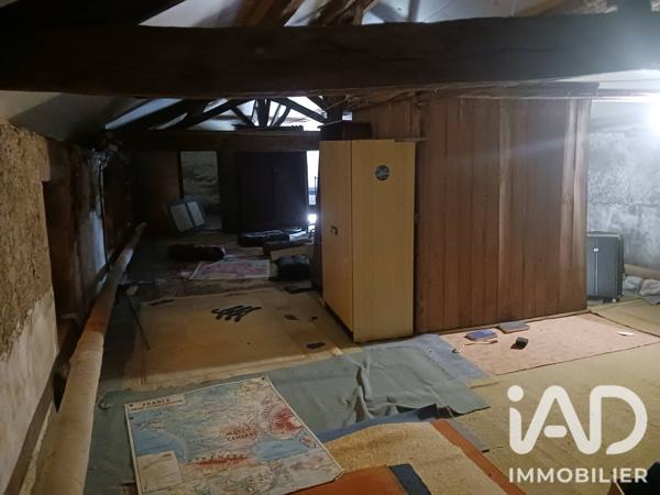 Maison à vendre 6 pièces 151 m² Gençay