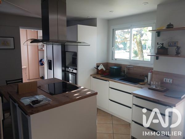 Maison à vendre 6 pièces 151 m² Gençay