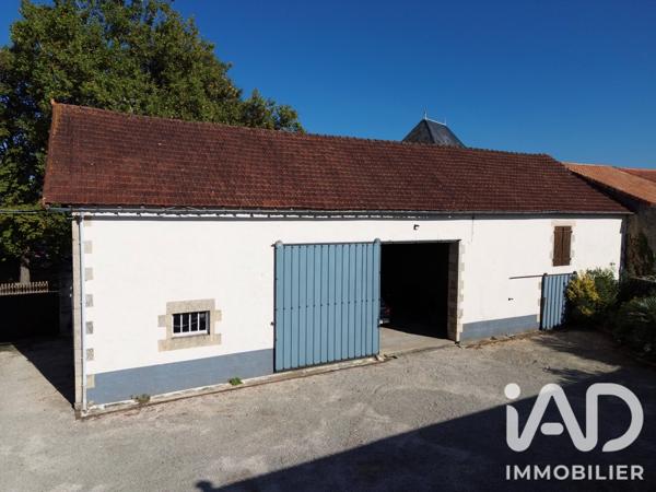 Maison à vendre 6 pièces 151 m² Gençay