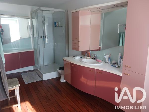 Maison à vendre 6 pièces 151 m² Gençay