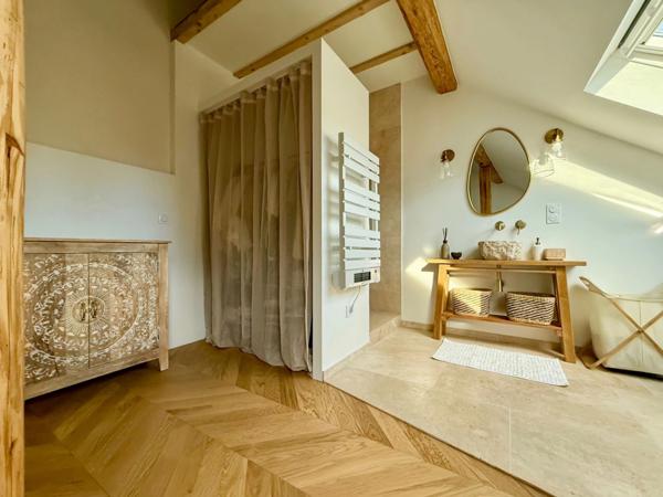 Maison de caractère avec grange à réinventer – Vétraz-Monthoux